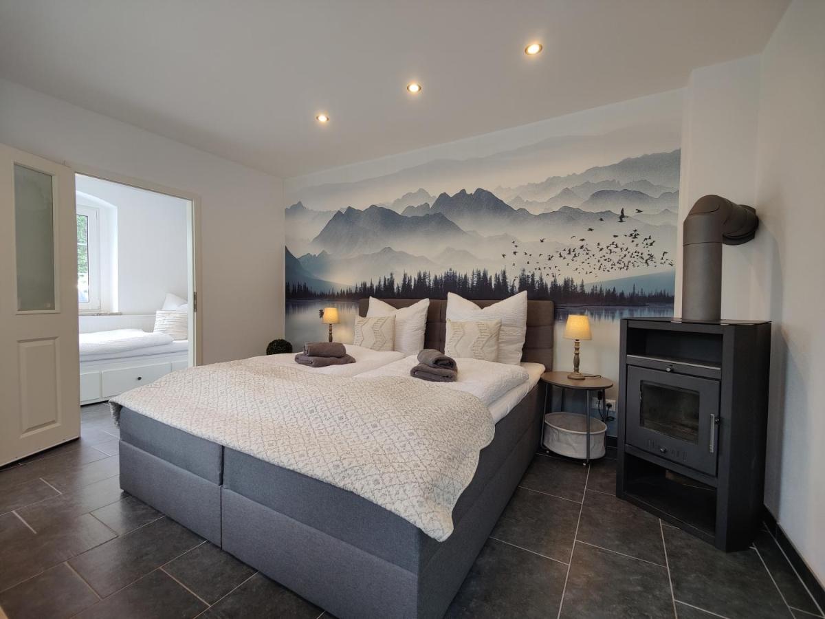 Ferienhaus Villa Adelsberg Mit Dachterrasse In Zentraler Lage Fuer Bis Zu 10 Personen Chemnitz Exterior photo